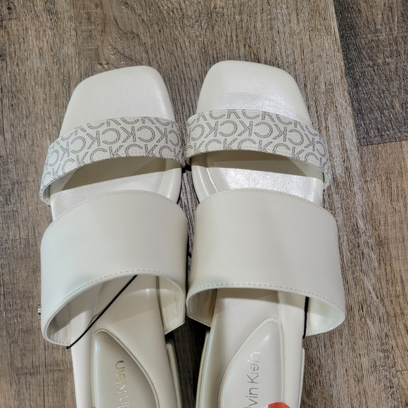 Calvin Klein Women's Cream Slide Sandals - Picture 4 of 9